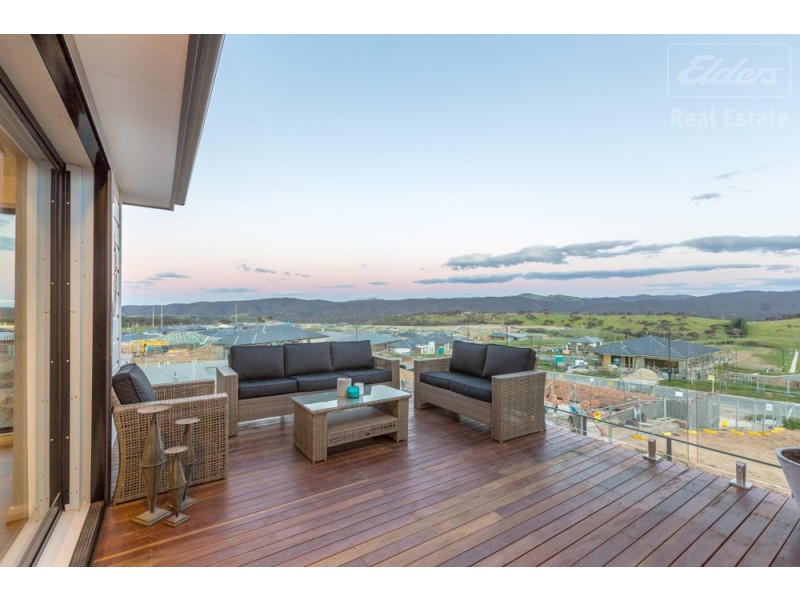 12 Aitken Street, Googong NSW 2620