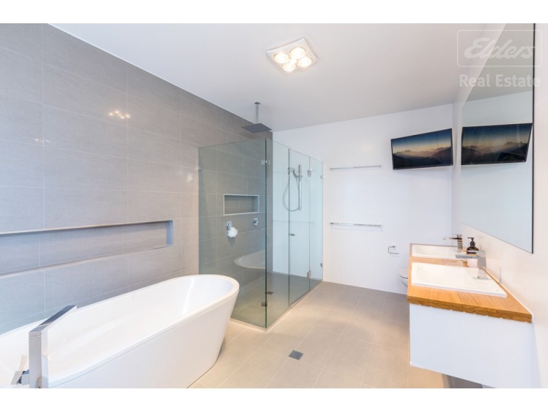 12 Aitken Street, Googong NSW 2620