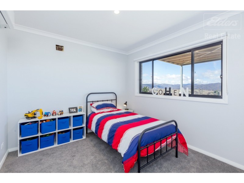 12 Aitken Street, Googong NSW 2620