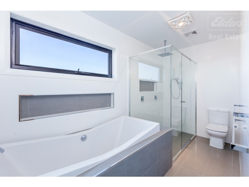 12 Aitken Street, Googong NSW 2620