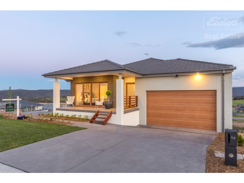 12 Aitken Street, Googong NSW 2620