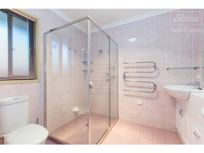 7 Kalang Place, Jerrabomberra NSW 2619