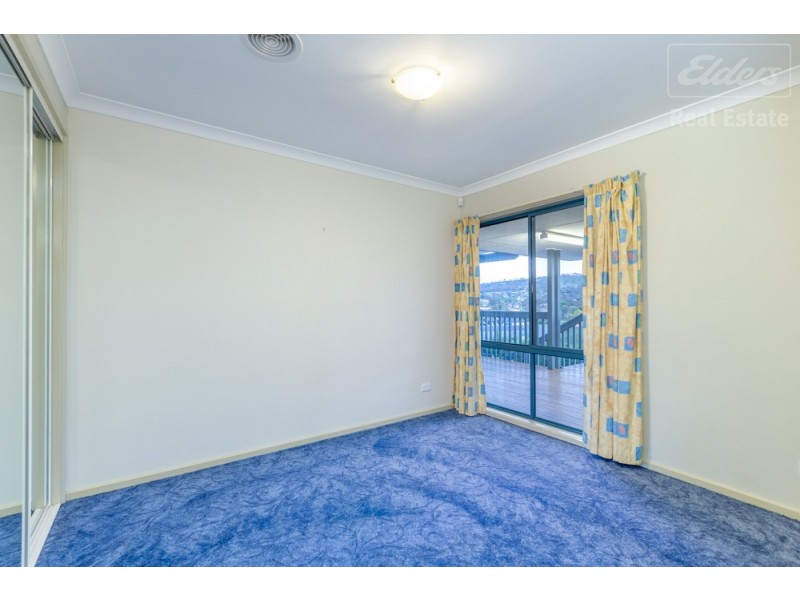 7 Kalang Place, Jerrabomberra NSW 2619