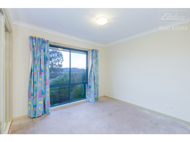 7 Kalang Place, Jerrabomberra NSW 2619