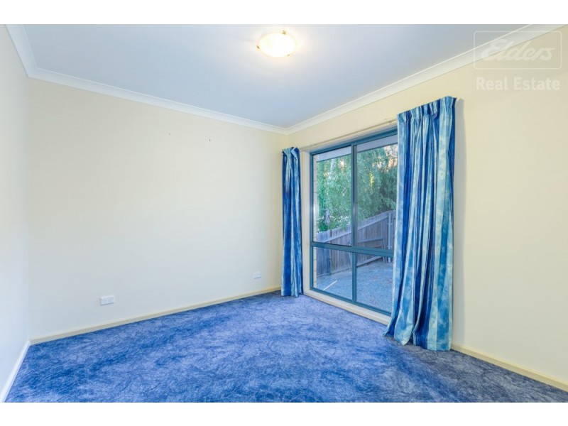 7 Kalang Place, Jerrabomberra NSW 2619