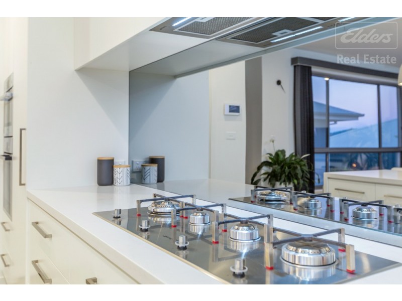 29 Baxter Loop, Googong NSW 2620