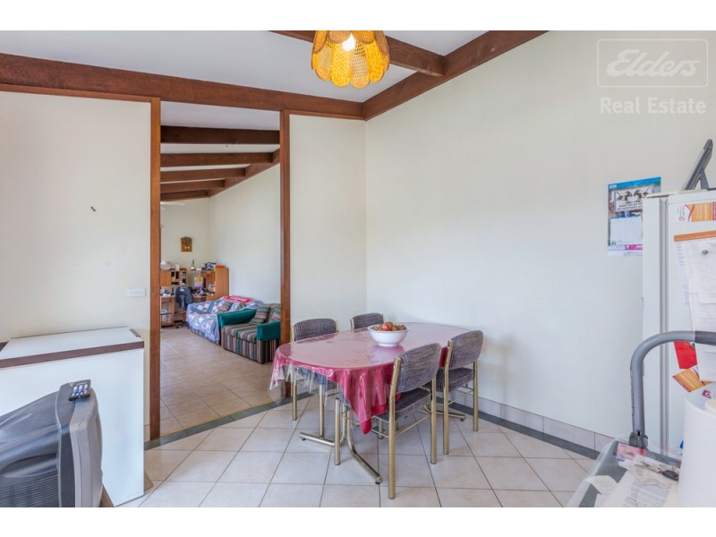 37 John Bull Street, Queanbeyan West NSW 2620