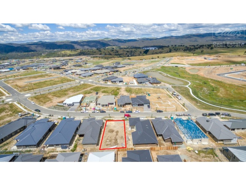 39 Helen Circuit, Googong NSW 2620