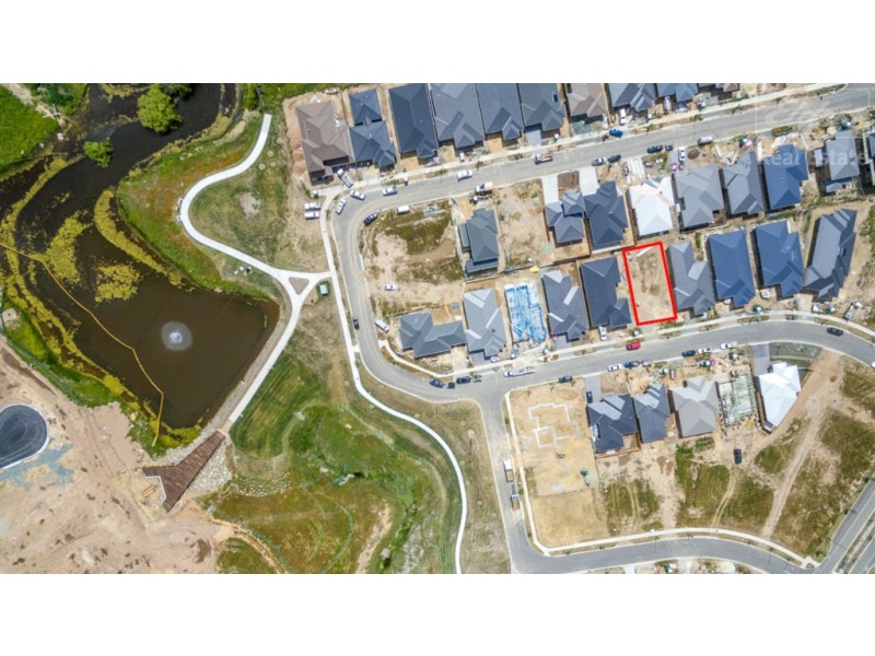 39 Helen Circuit, Googong NSW 2620