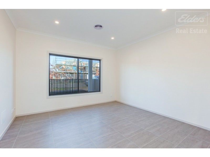 58 Caragh Avenue, Googong NSW 2620