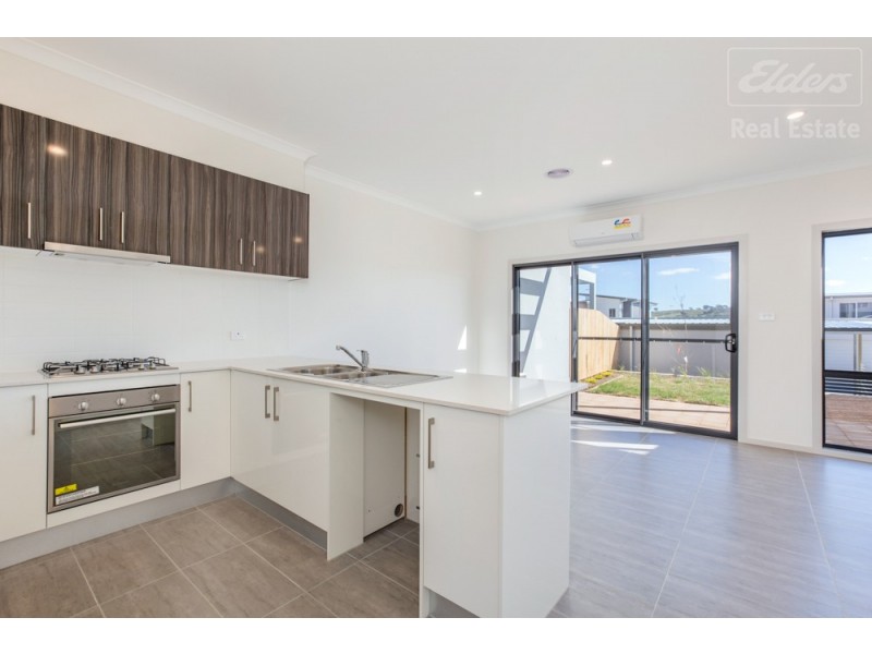 58 Caragh Avenue, Googong NSW 2620