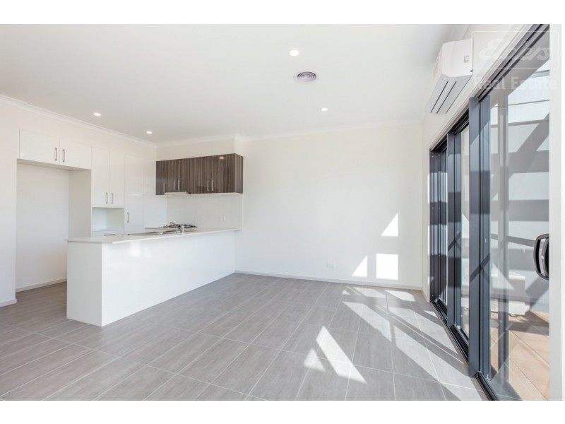 58 Caragh Avenue, Googong NSW 2620