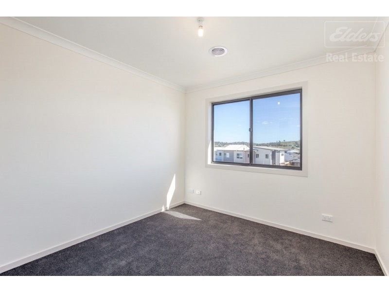 58 Caragh Avenue, Googong NSW 2620