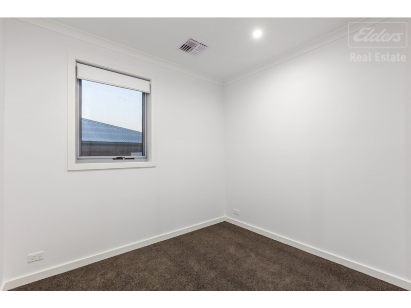 12 Tyrrell Street, Googong NSW 2620