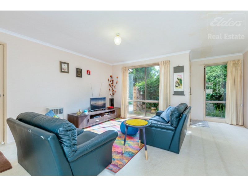 1/53 Walker Crescent, Jerrabomberra NSW 2619