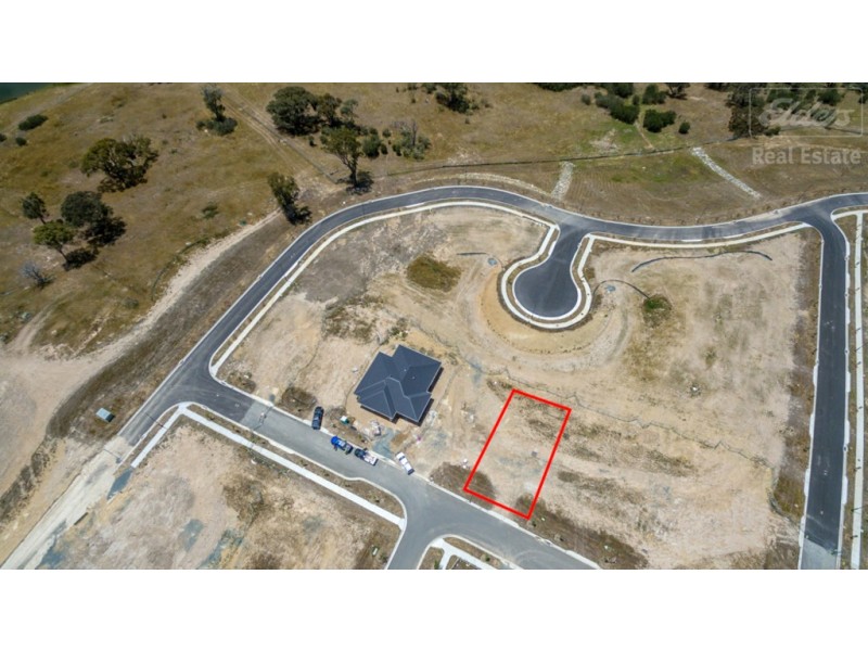 20 McLean Street, Googong NSW 2620