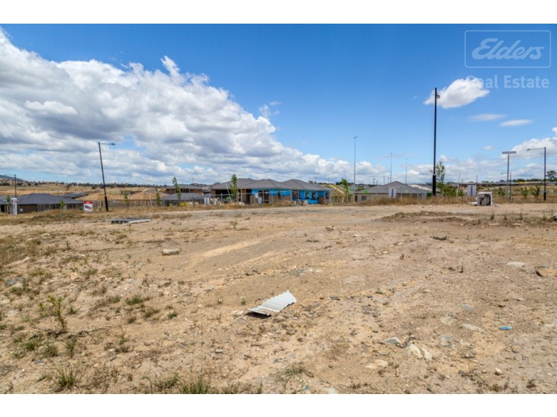 20 McLean Street, Googong NSW 2620