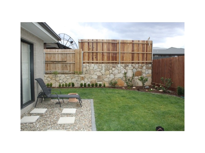 26 Griffiths Link, Googong NSW 2620