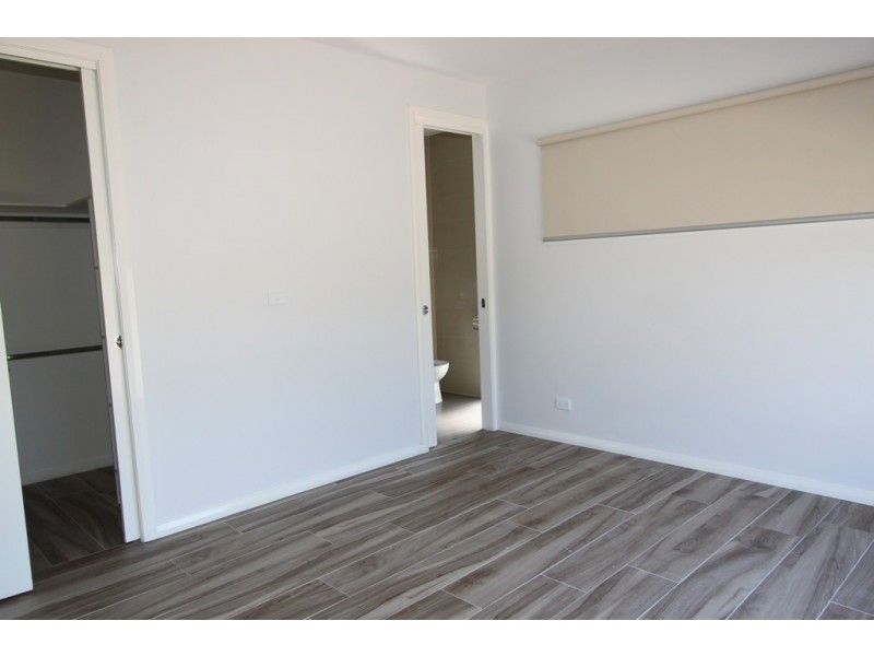 2 Hearne Street, Googong NSW 2620
