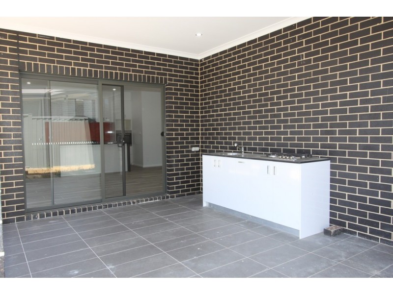2 Hearne Street, Googong NSW 2620