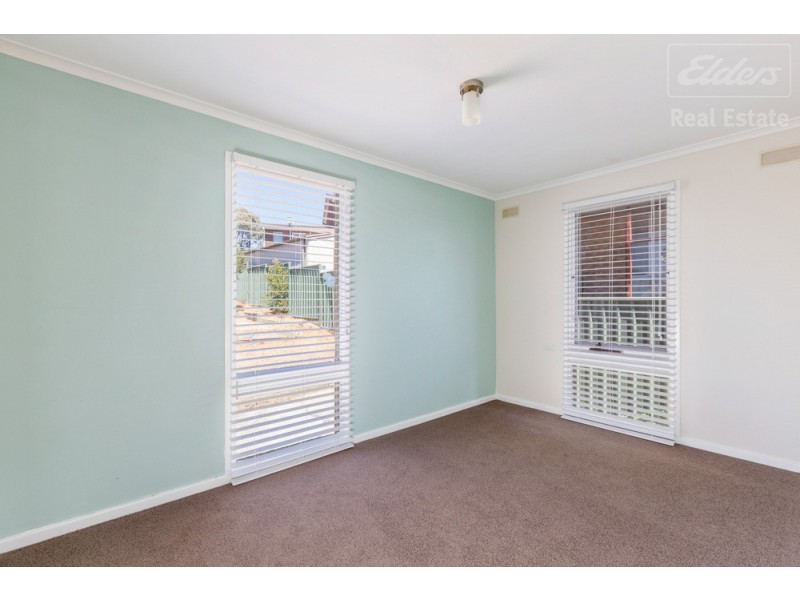 34 Karri Crescent, Karabar NSW 2620