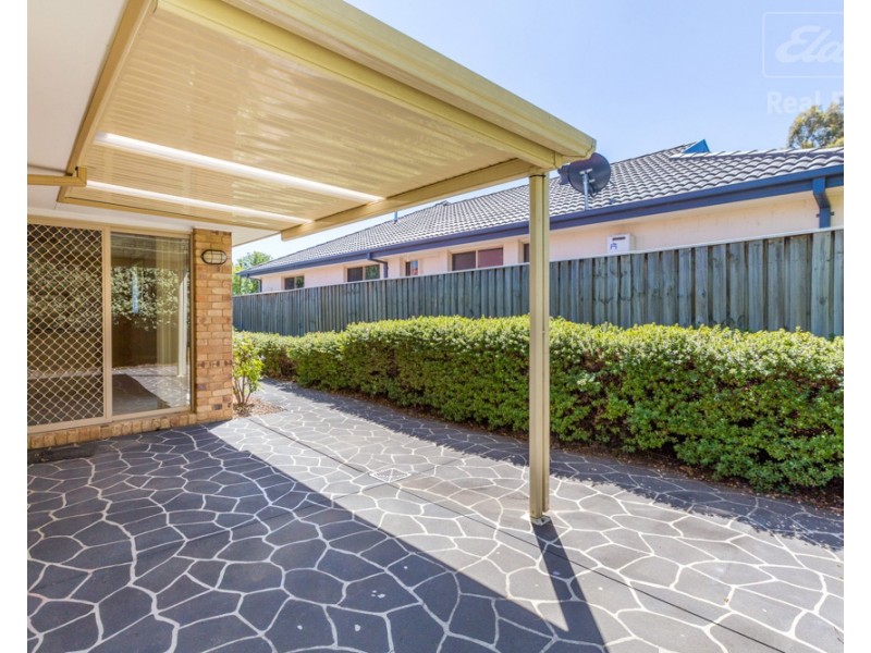 35 Bluestone Gardens, Jerrabomberra NSW 2619