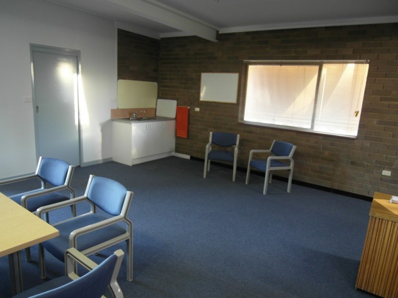 20B Monaro Street, Queanbeyan NSW 2620