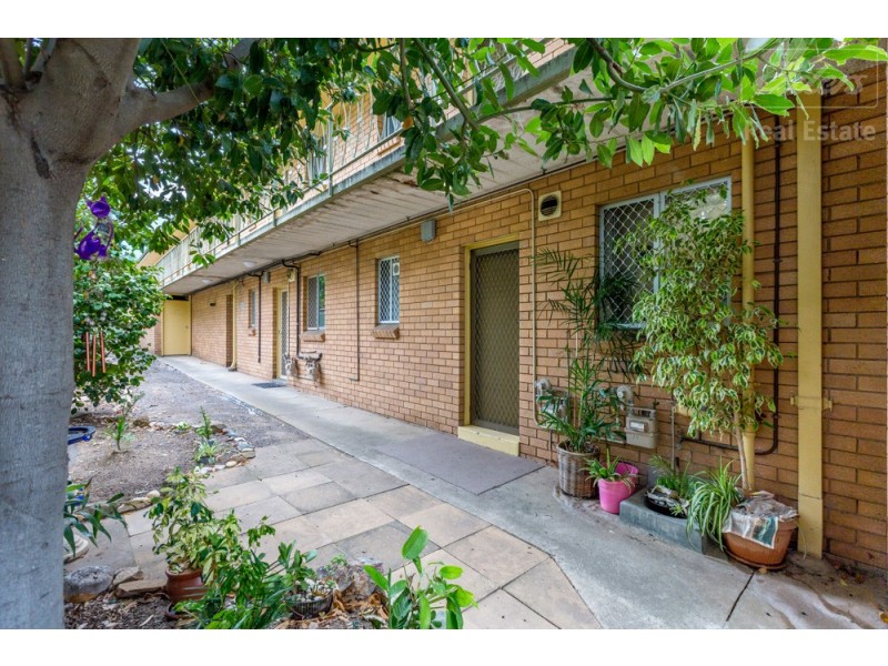17/2 Donald Road, Queanbeyan NSW 2620
