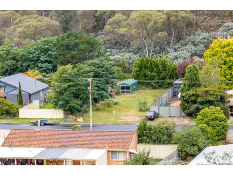 58 Foxlow Street, Captains Flat NSW 2623