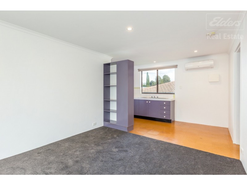 17/90 Collett Street, Queanbeyan NSW 2620