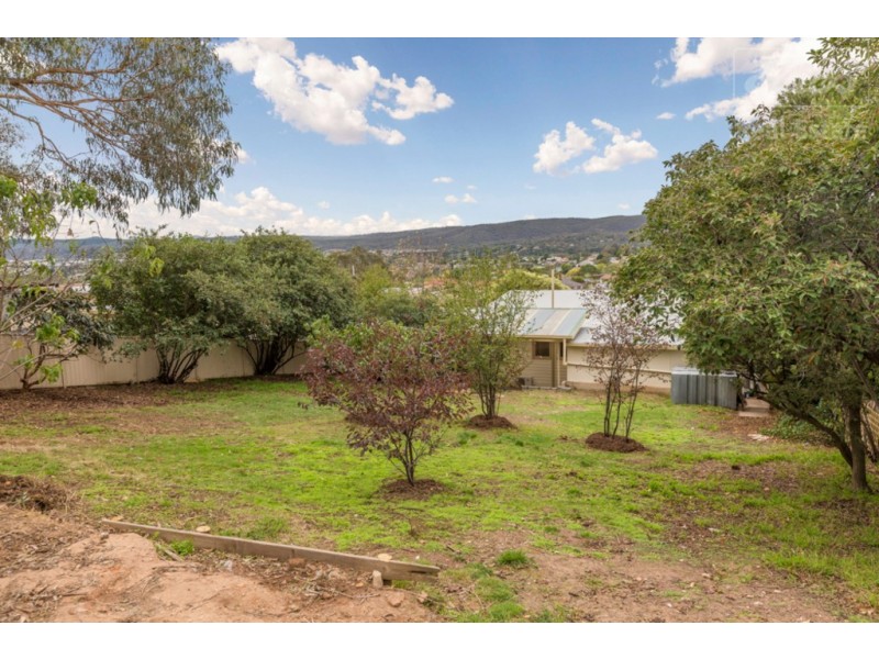 50 Brereton Street, Queanbeyan West NSW 2620