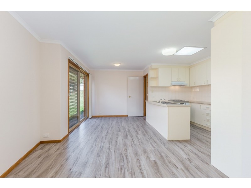 7/3 Winchester Place, Queanbeyan West NSW 2620