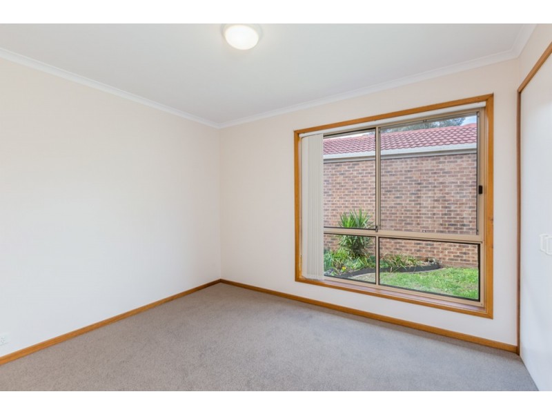 7/3 Winchester Place, Queanbeyan West NSW 2620
