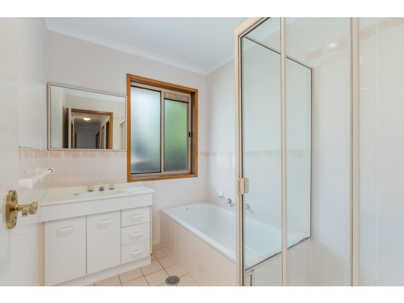 7/3 Winchester Place, Queanbeyan West NSW 2620