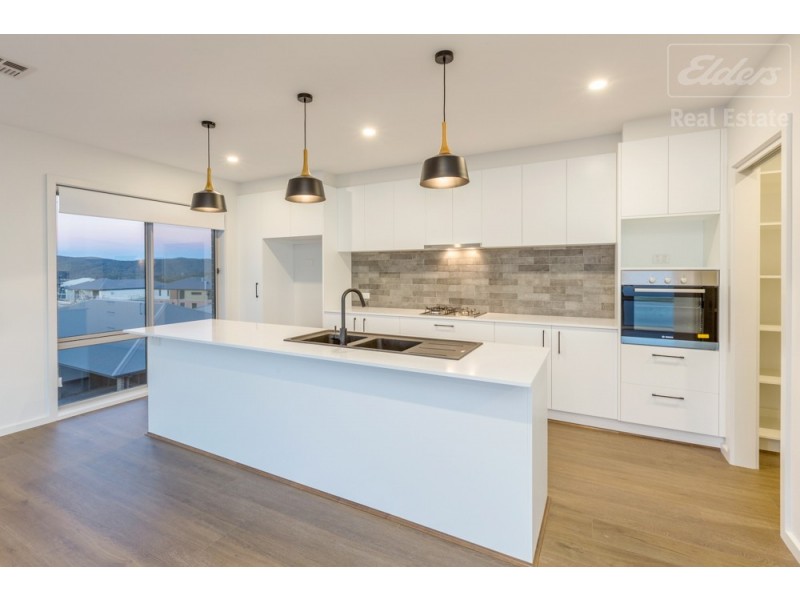 17 Tyrrell Street, Googong NSW 2620