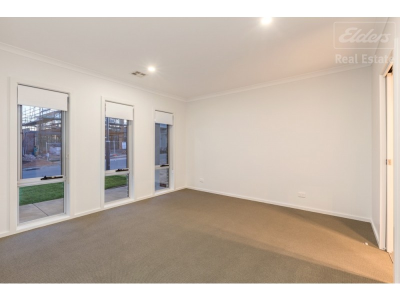 17 Tyrrell Street, Googong NSW 2620