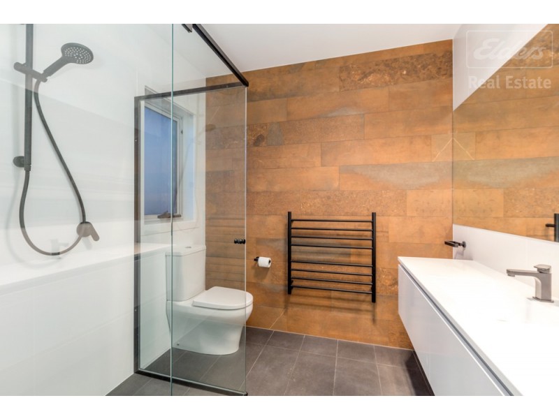 17 Tyrrell Street, Googong NSW 2620