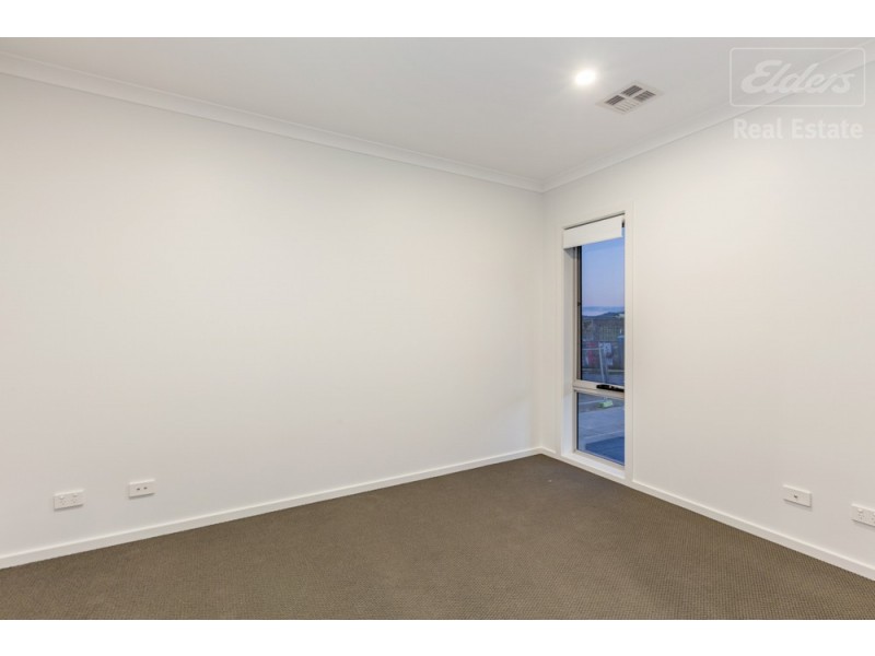 17 Tyrrell Street, Googong NSW 2620