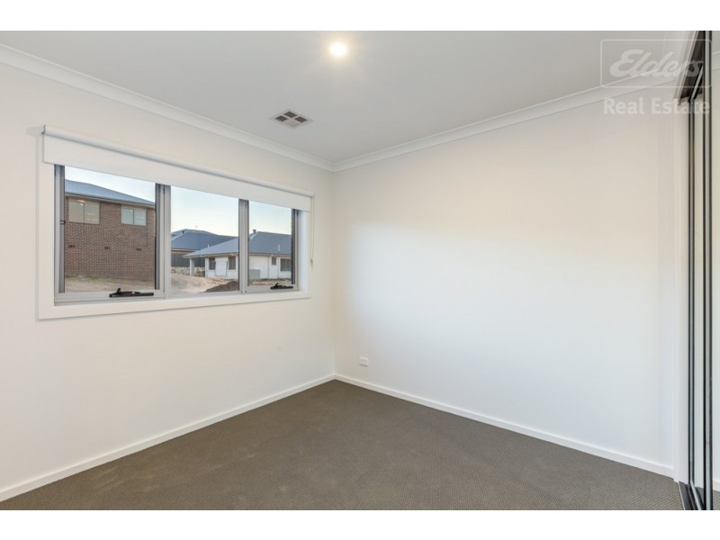 17 Tyrrell Street, Googong NSW 2620