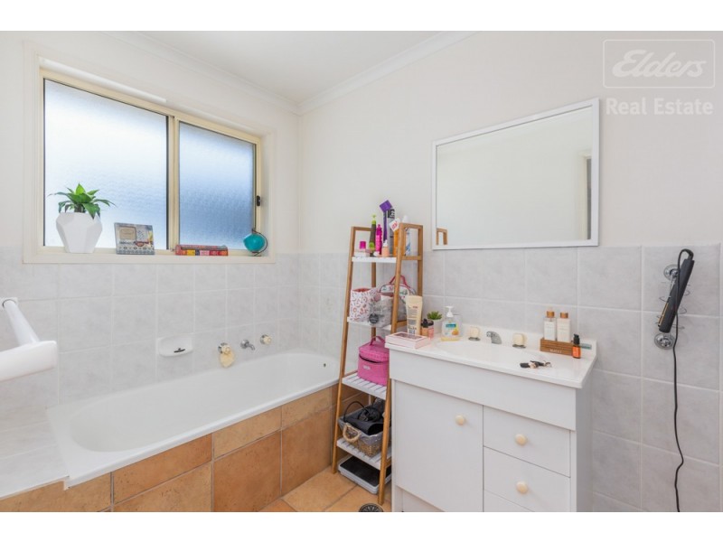 1/5 O’Hanlon Road, Queanbeyan NSW 2620