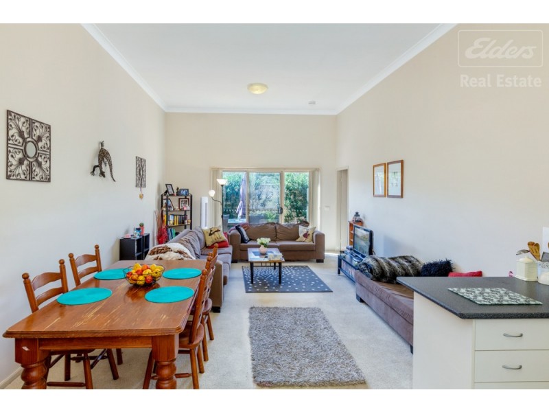 1/6 Doeberl Place, Karabar NSW 2620