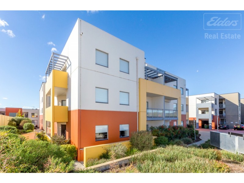 13A/17 Uriarra Road, Queanbeyan NSW 2620