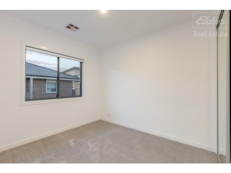 17 Keyte Street, Googong NSW 2620