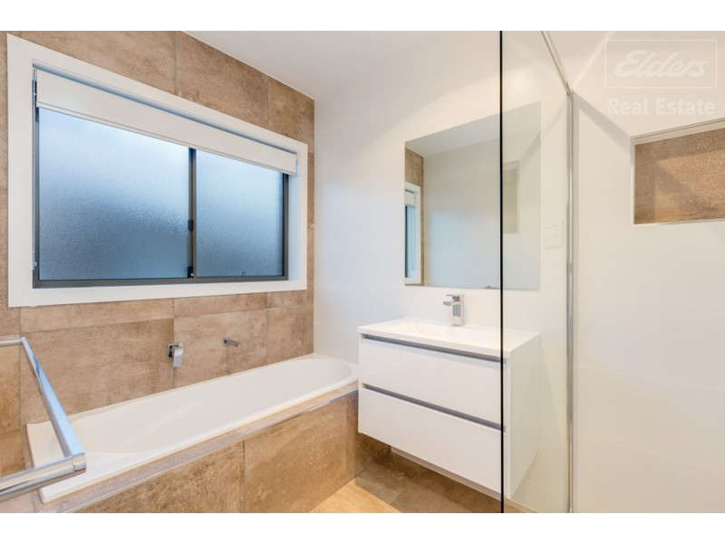 17 Keyte Street, Googong NSW 2620