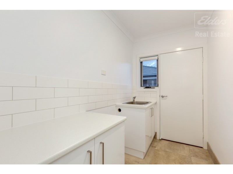 17 Keyte Street, Googong NSW 2620