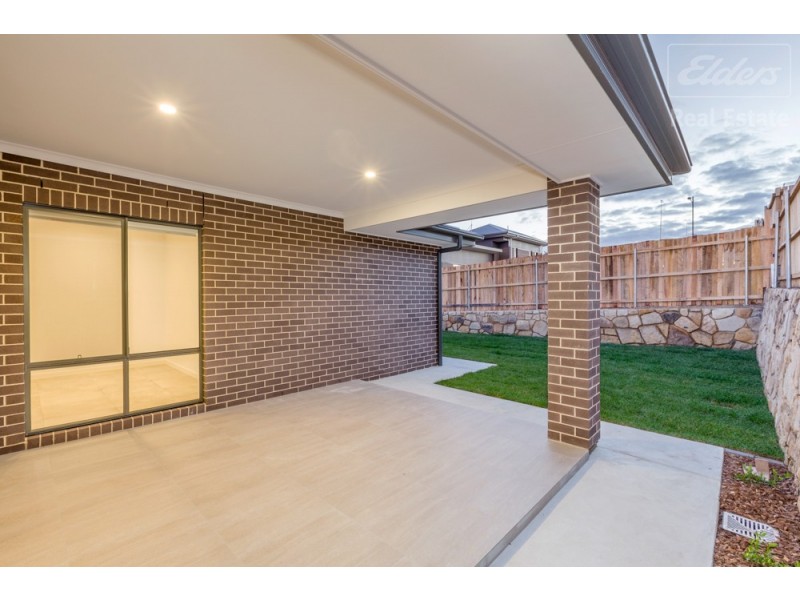 17 Keyte Street, Googong NSW 2620