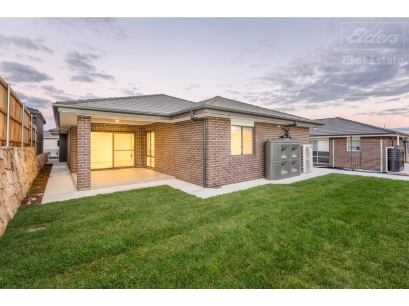 17 Keyte Street, Googong NSW 2620