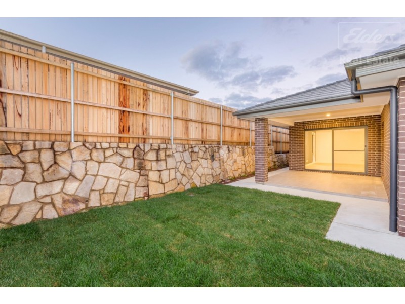 17 Keyte Street, Googong NSW 2620