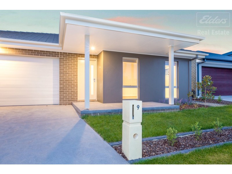 9 Keyte Street, Googong NSW 2620