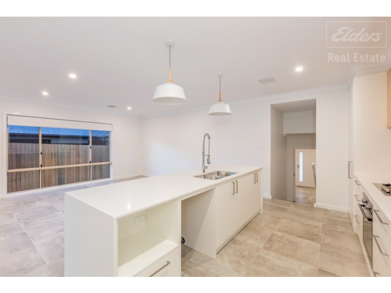 9 Keyte Street, Googong NSW 2620